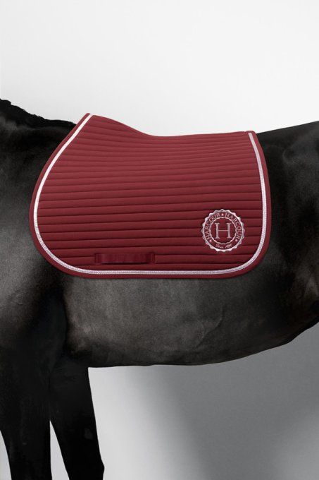 Matelassage du tapis de selle Karembar Vigne