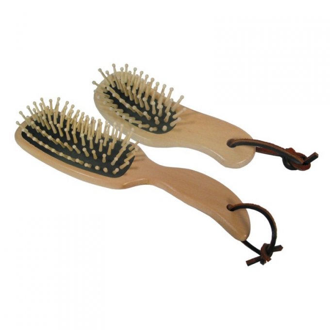 Brosse à crins ergonomique