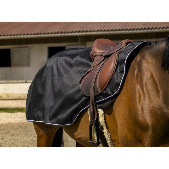   Couvre-reins EQUITHÈME Tyrex New 600D doublé polaire 